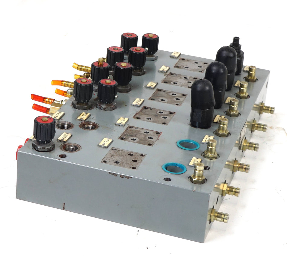 Rexroth Bosch Rexroth AGA-5525-0-C Station Manifold for 6 Hydraulic Valve M-3SE6 2/3 Way