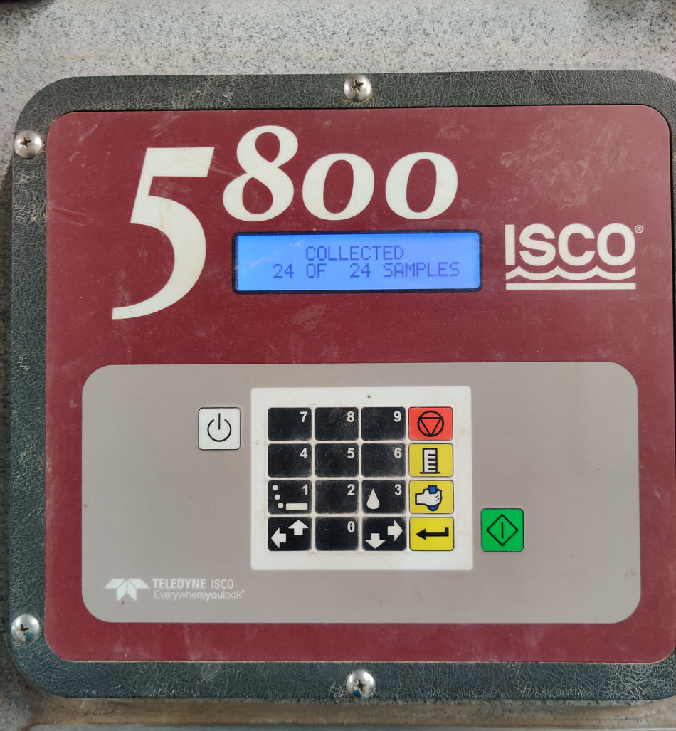 Teledyne ISCO 5800 Refrigerated Sampler Control Board. Working