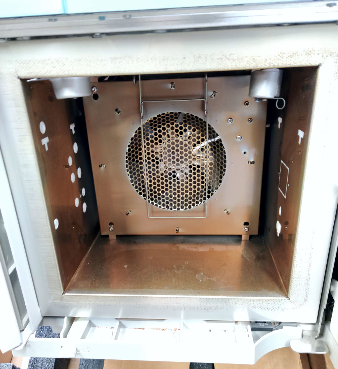 Agilent 6890N Network Gas Chromatograph with FID Detector & S/SL Injector Tested
