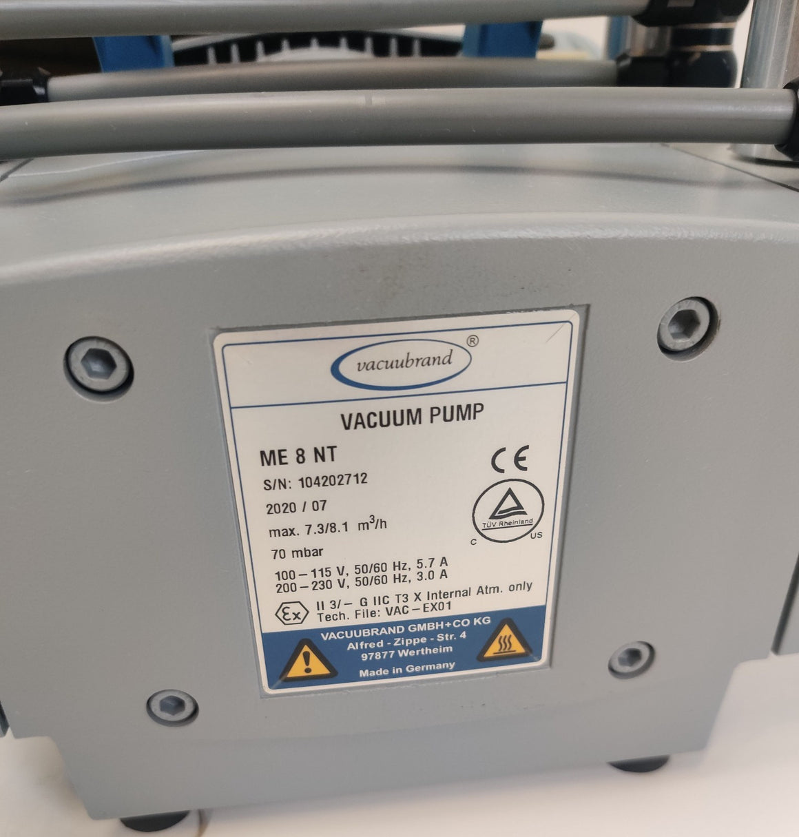 Vacuubrand ME 8 NT Diaphragm Vacuum Pump Oil-Free 70
