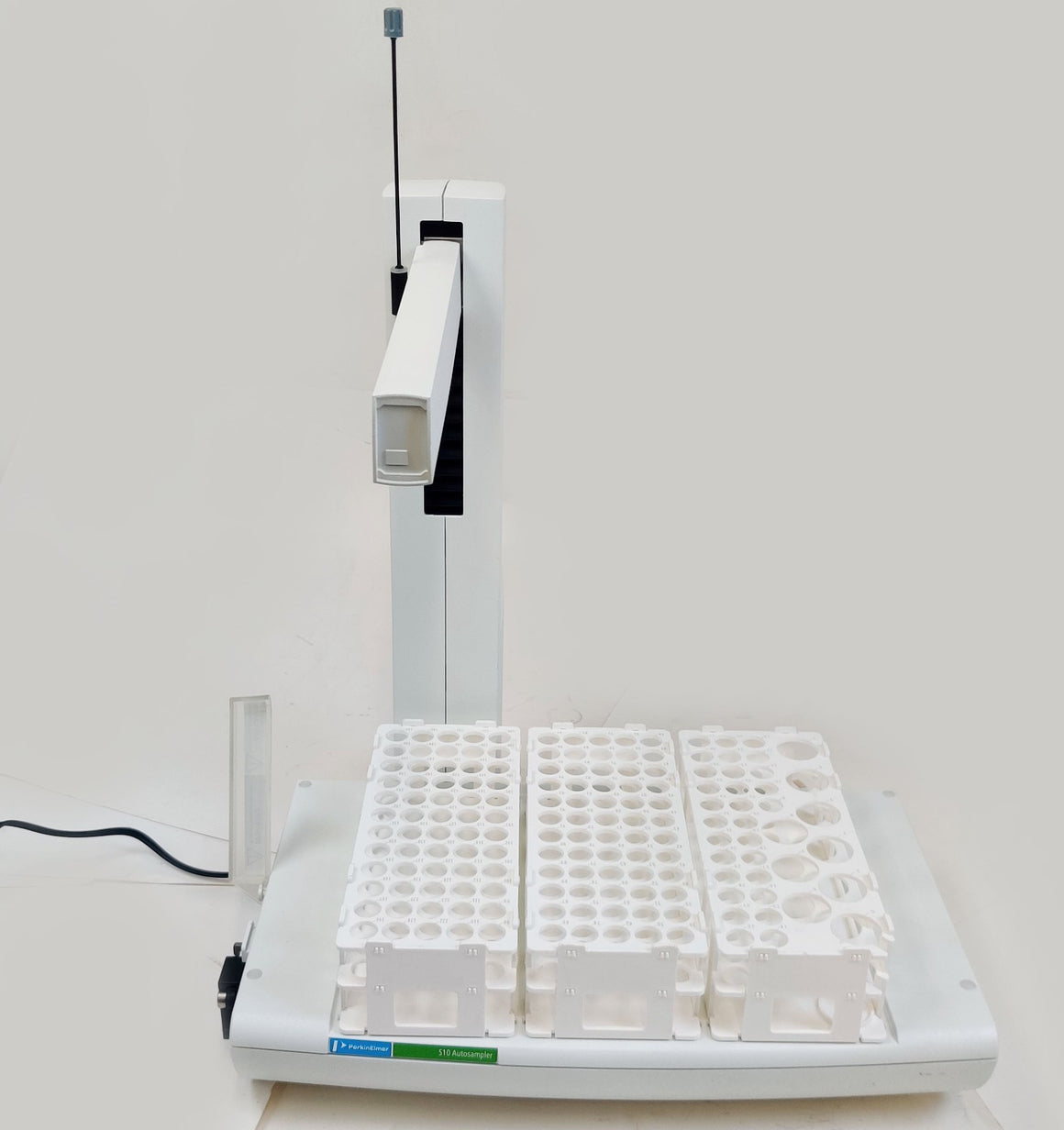 PerkinElmer S10 Autosampler N2020020 - 