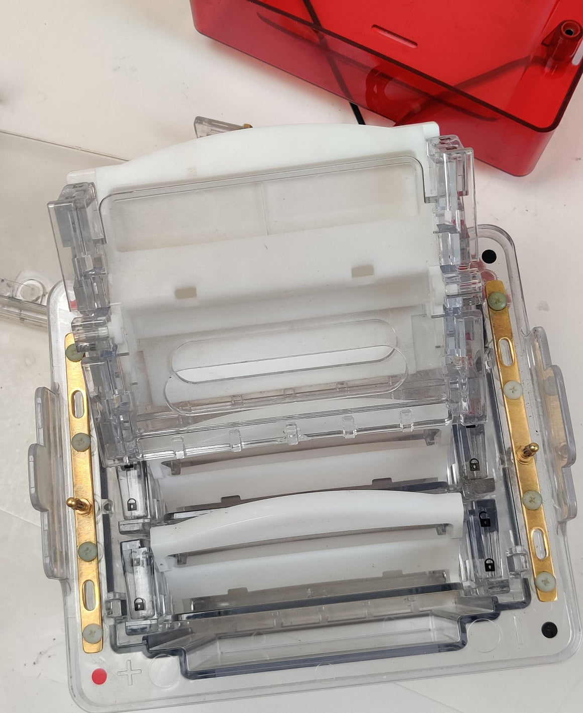 Invitrogen XCell4 SureLock Midi-Cell with Buffer Gel Electrophoresis - 