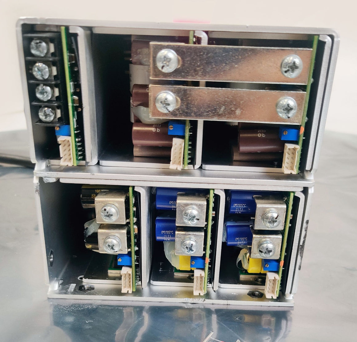 XP Power XM15-4Y4Y6E-12