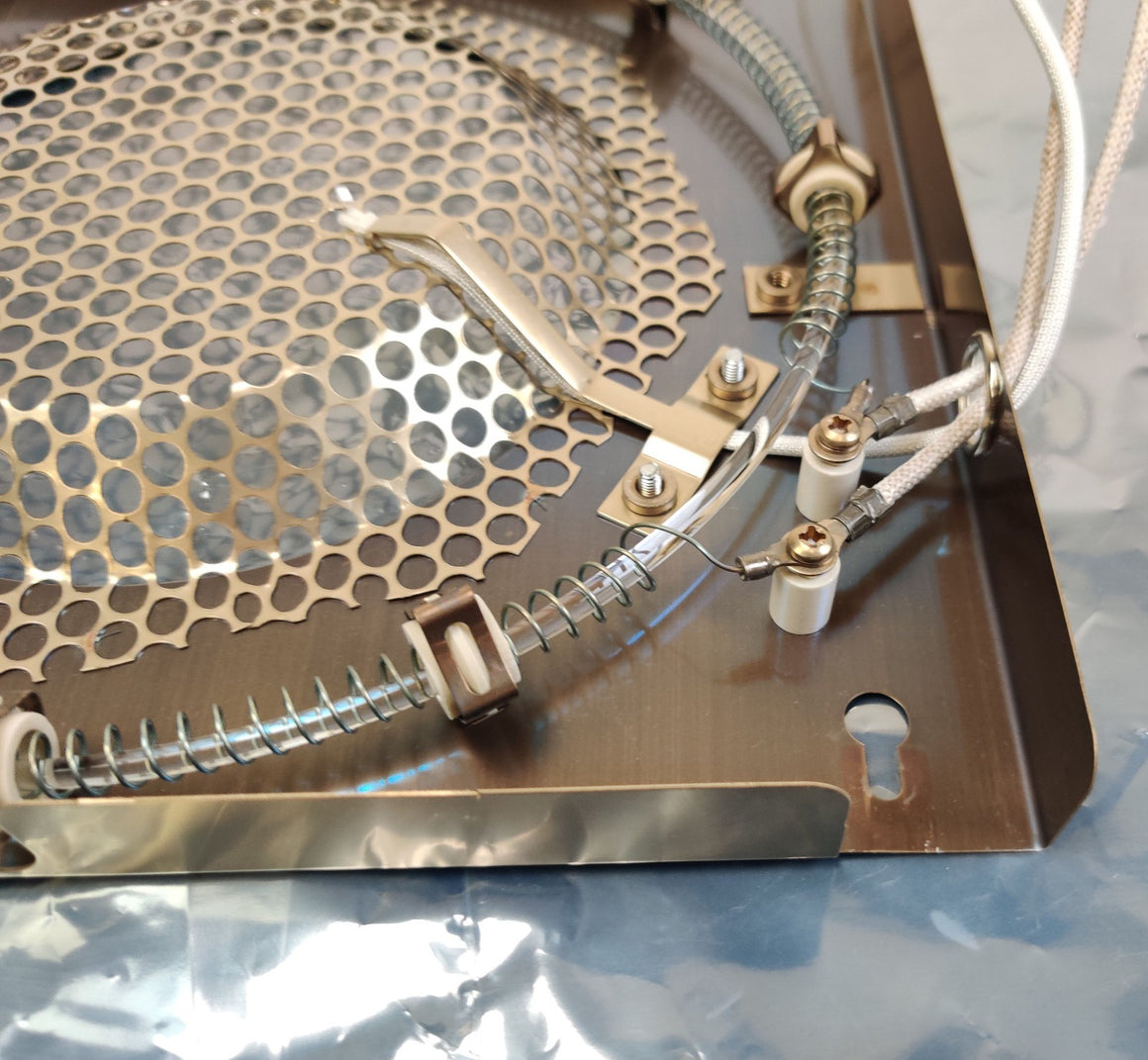 Agilent 6890 GC Oven Heater Shroud 120V G1530-61610 NEW