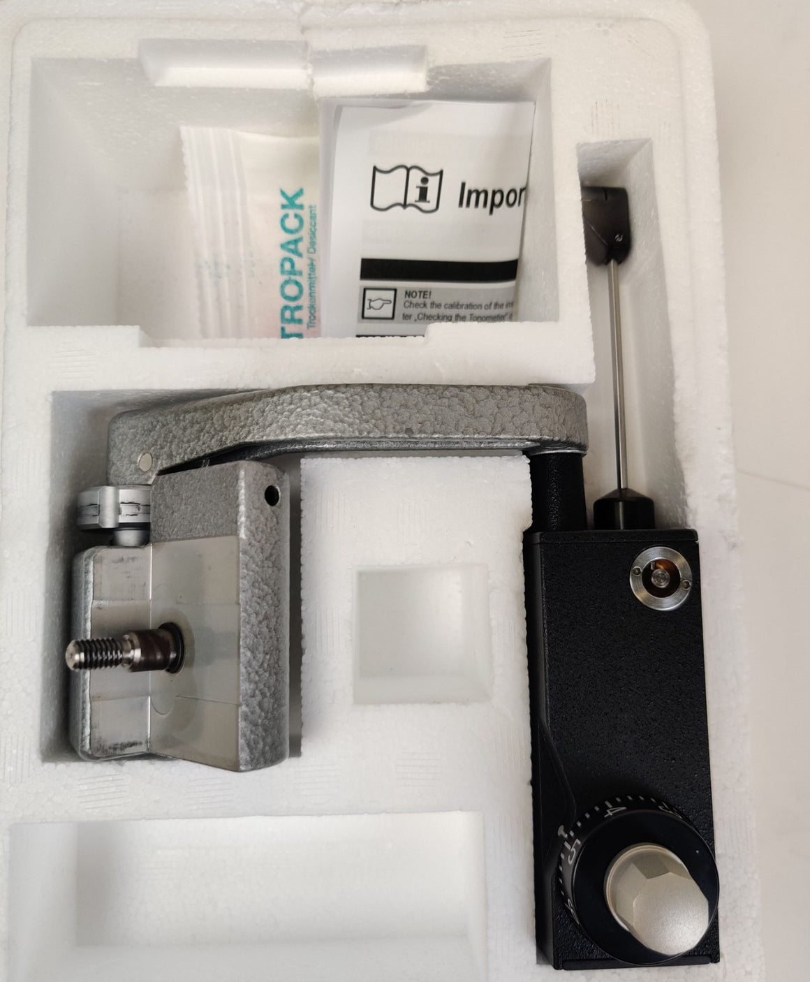 Haag Streit AT 900 Tonometer Model BQ with Swing Arm BQ 900 BP 900 Slit Lamps - 