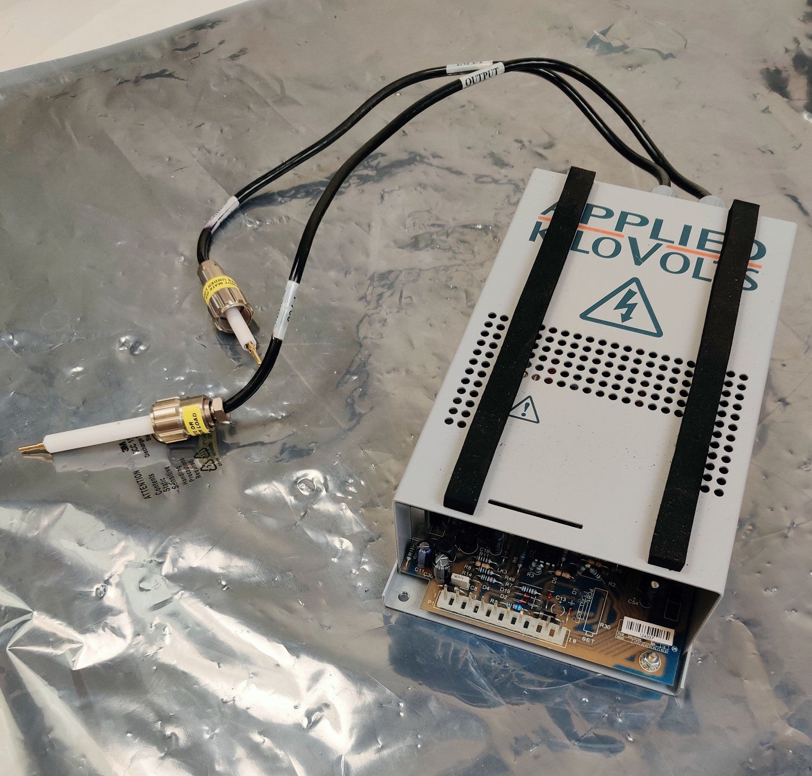 Applied Kilovolts HF003NAA010 High Voltage 3kV Power Supply, Mass Spectrometer - 