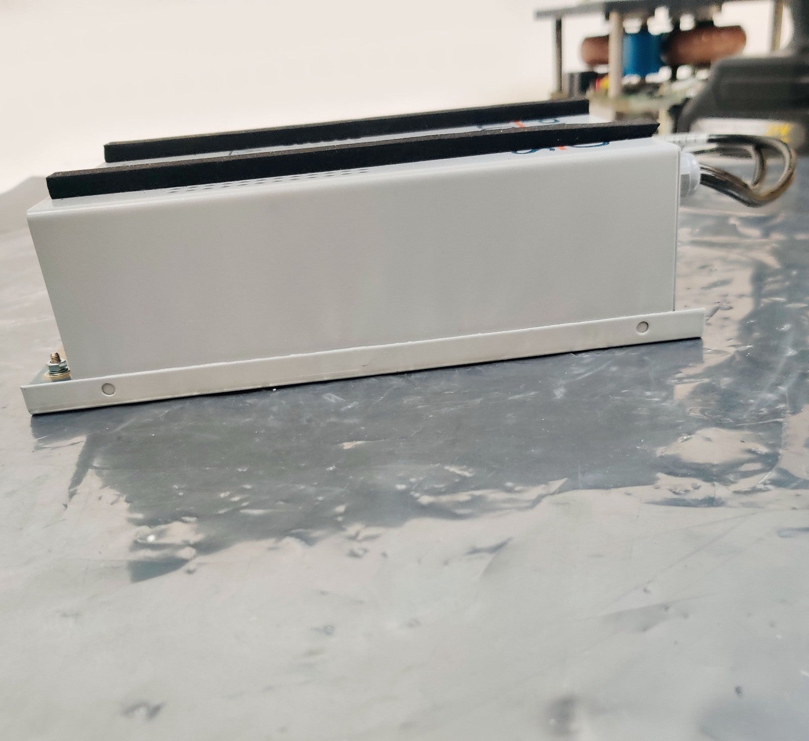 Applied Kilovolts HF003NAA010 High Voltage 3kV Power Supply, Mass Spectrometer - 