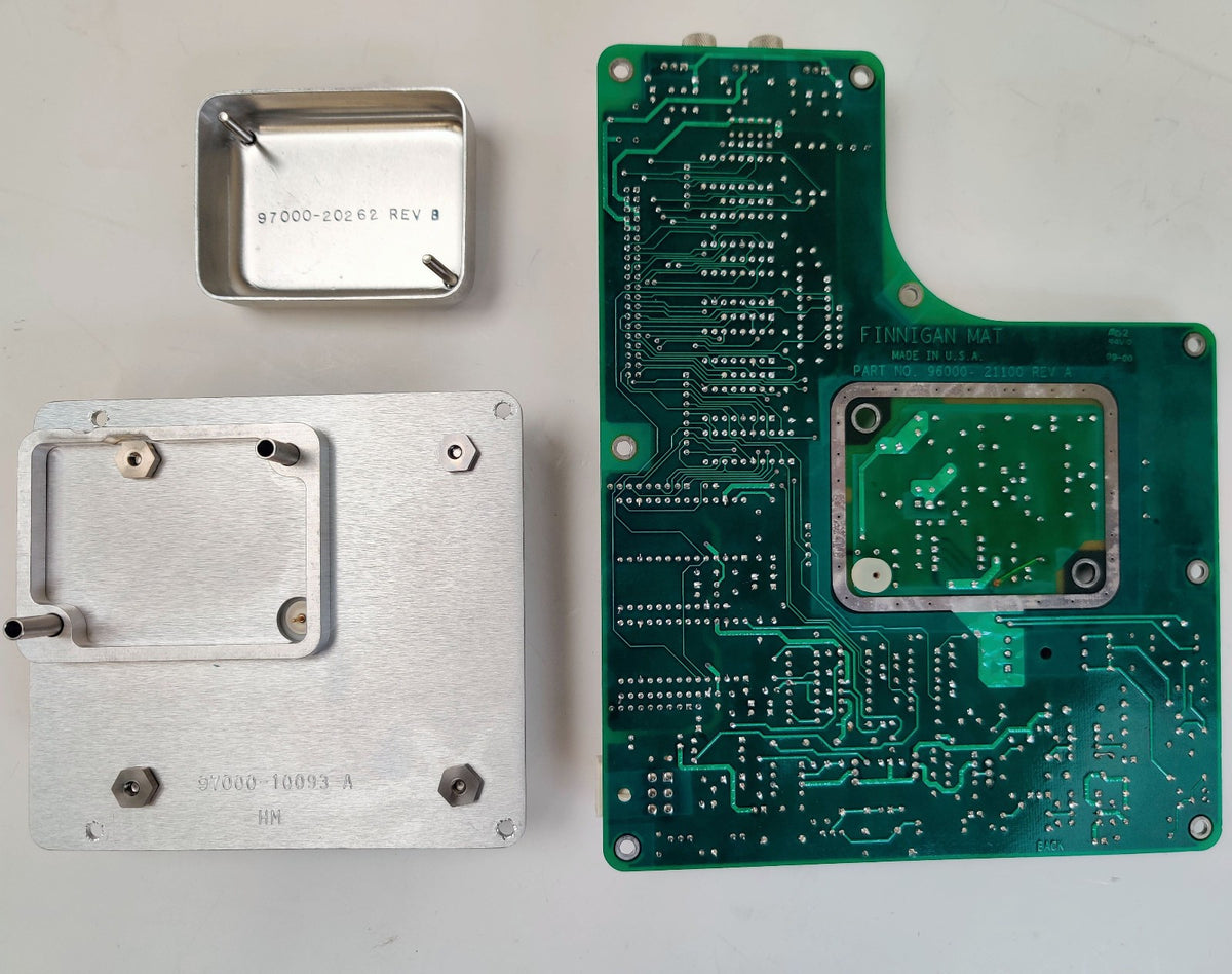 Thermo Finnigan LCQ DECA 96000-21100 RF Control PCB w 97000-20101 Ceramic Plate - 