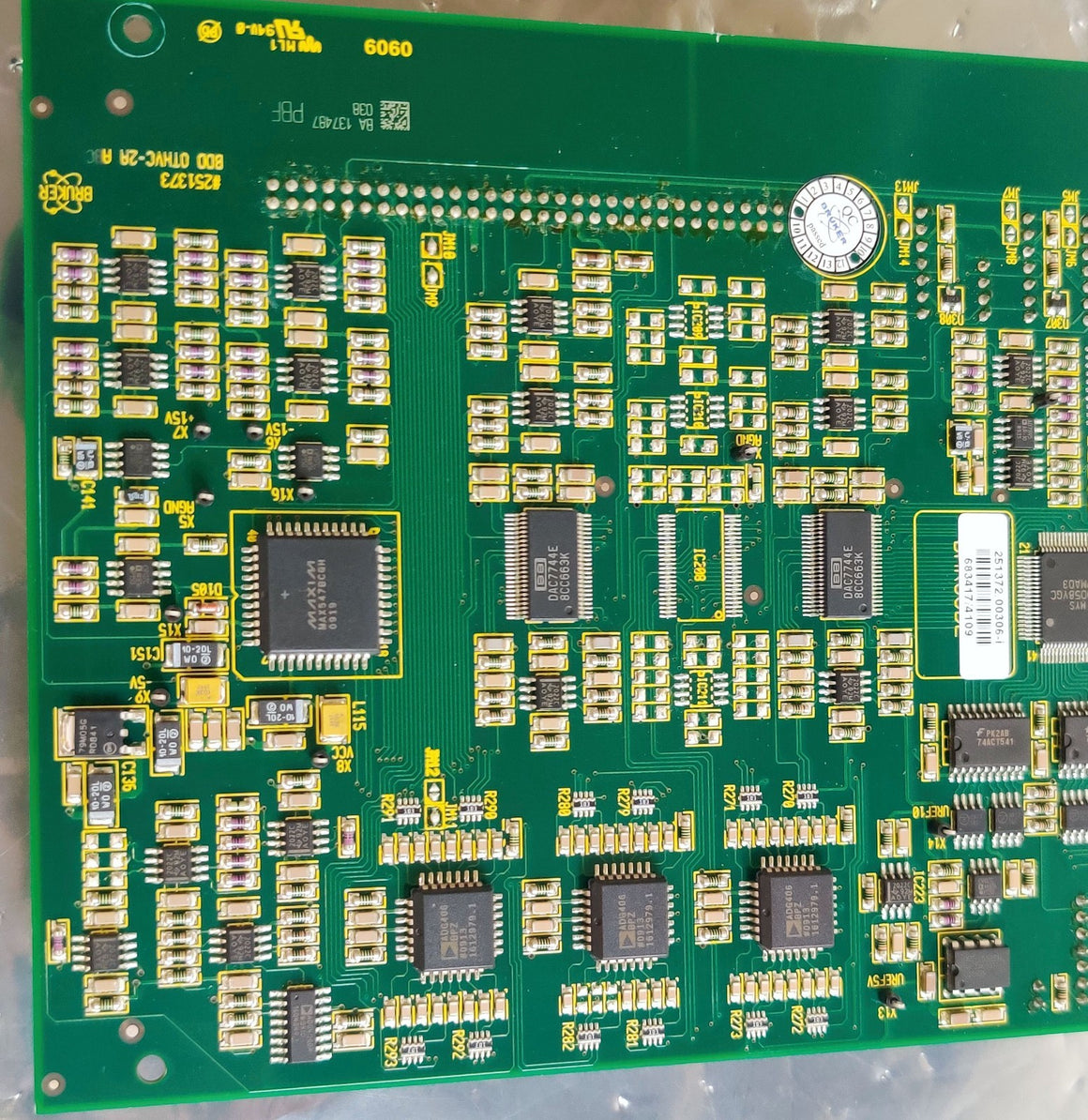 Bruker micrOTOF-Q II Time-of-Flight MS