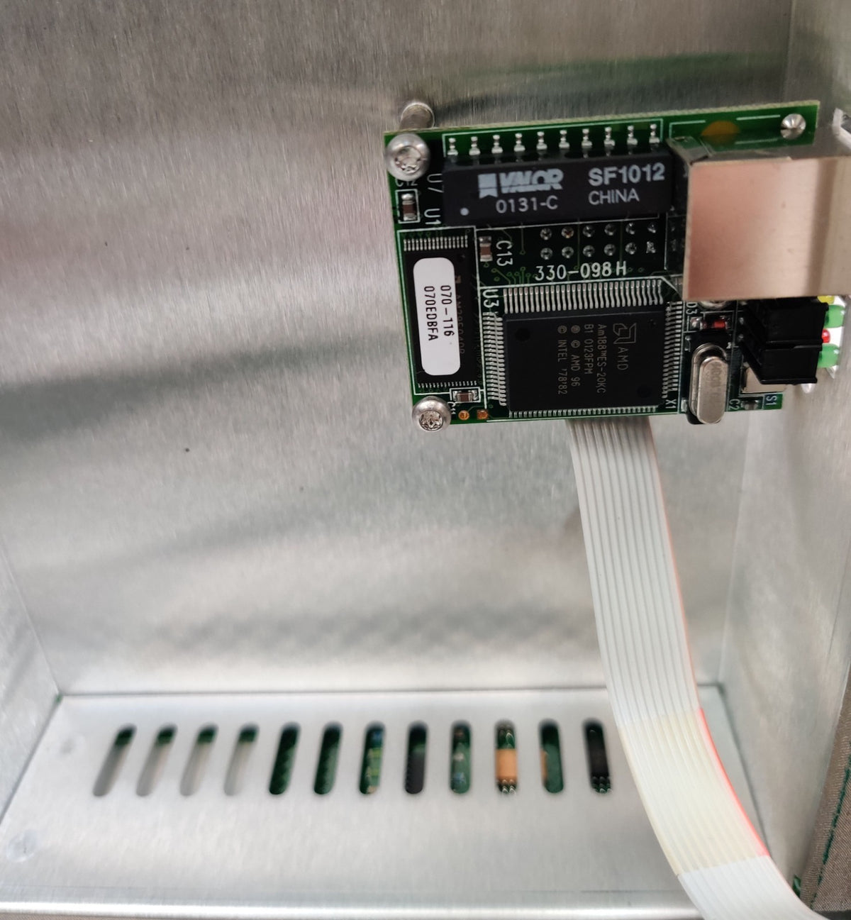 Agilent 6890N Main Board G1530-60200 w LAN Communication PCB compare G1530-60201 - 