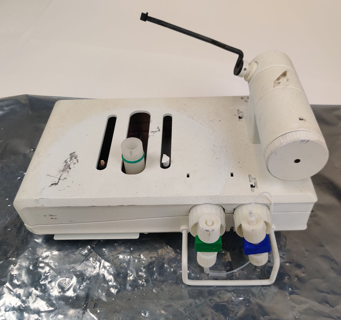 PerkinElmer AS 900 Furnace Autosampler with Arm for PinAAcle 900 N3160090 Parts - 
