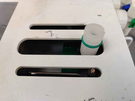 PerkinElmer AS 900 Furnace Autosampler with Arm for PinAAcle 900 N3160090 Parts - 