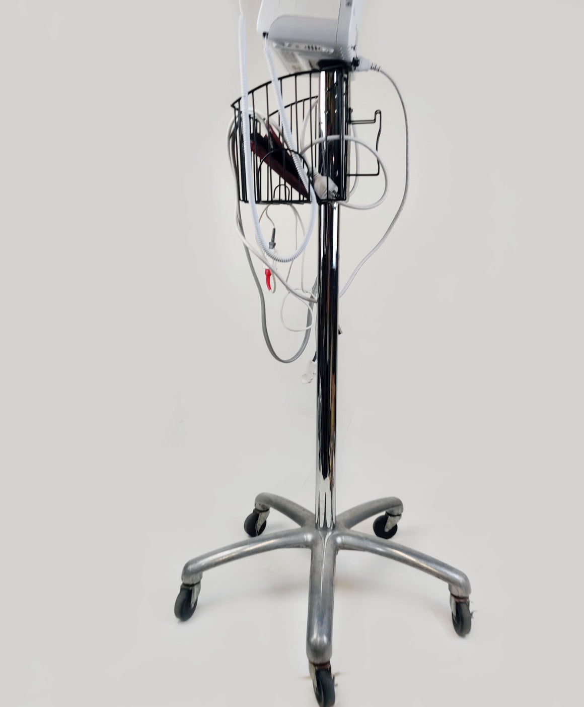 Welch Allyn Connex Vital Signs Monitor 6000 WIFI 65MTXX w Masimo, Rolling