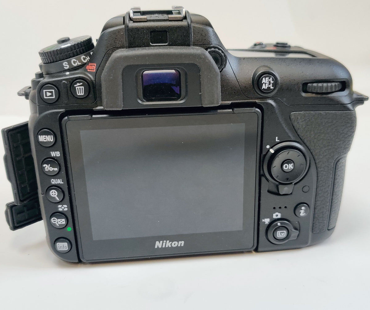 Nikon D7500 Digital SLR Camera 20.9MP WIFI 4K Topcon TRC-NW8 23130 Shutter Count - 
