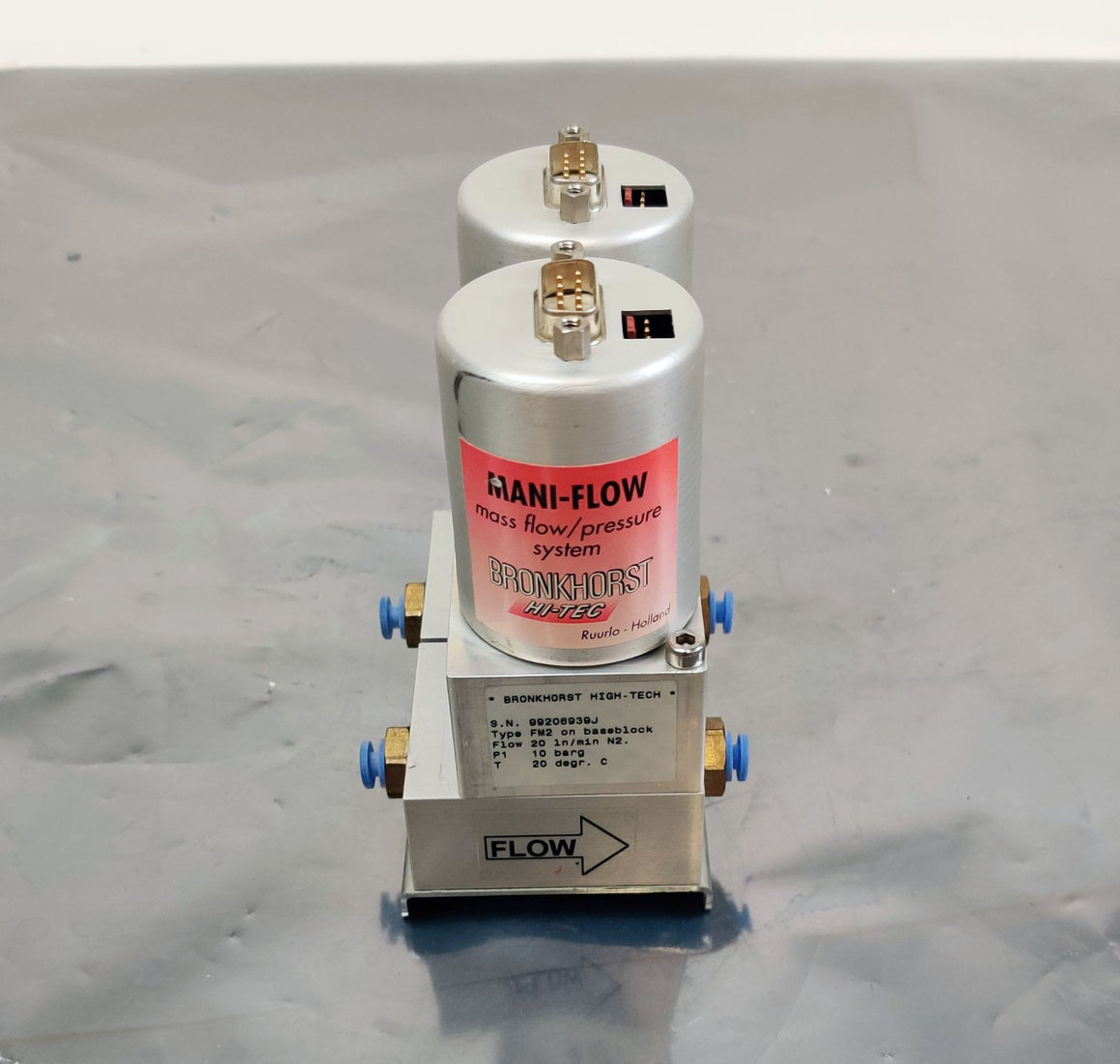 Bronkhorst Mani-Flow Mass Flow Pressure System FM2 on Baseblock 20 ln/min N2