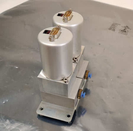Bronkhorst Mani-Flow Mass Flow Pressure System FM2 on Baseblock 20 ln/min N2