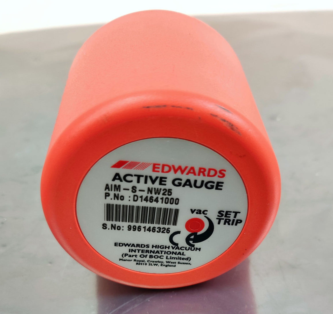 Edwards D14641000 AIM-S-NW25 Active Inverted Magnetron Gauge w Cable