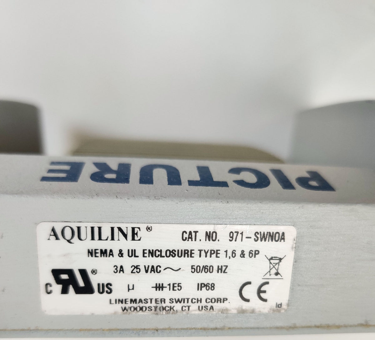 Aquiline 971-SWNOA Dual Foot Switch Pedal - 