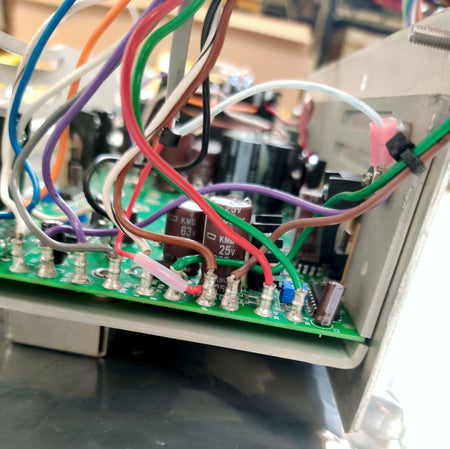 PerkinElmer N650-0212 Clarus 500 Gas Chromatograph Power Supply 240V 4.0A
