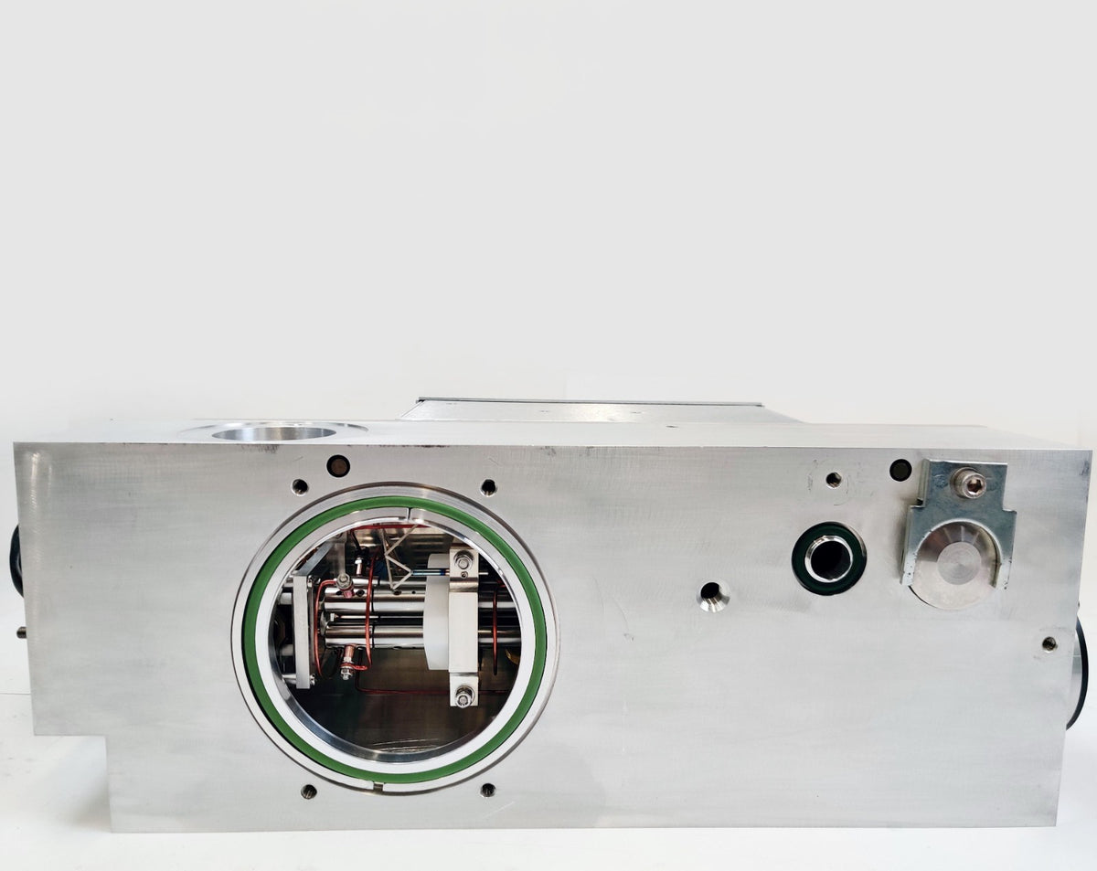 PerkinElmer Quadrupole & E6400206 Outer Ion Source and Optics - 