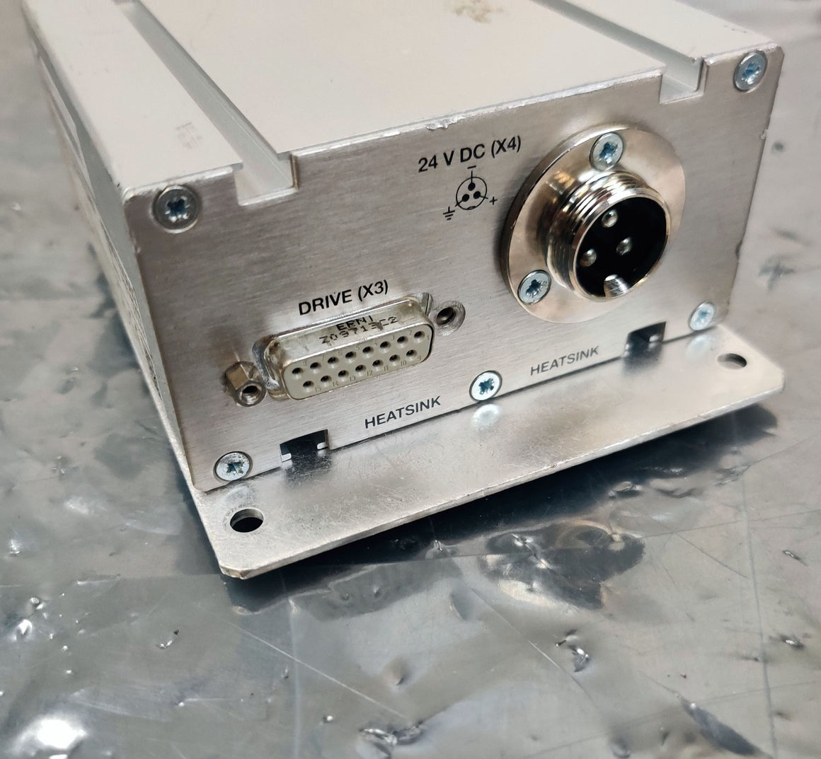 Leybold TD400 Turbo Drive Vacuum Pump Controller 800073V0002 - 