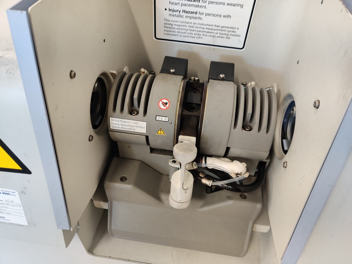 PerkinElmer AAnalyst 600 Atomic Absorption Spectrometer with AS-800 & Chiller - 