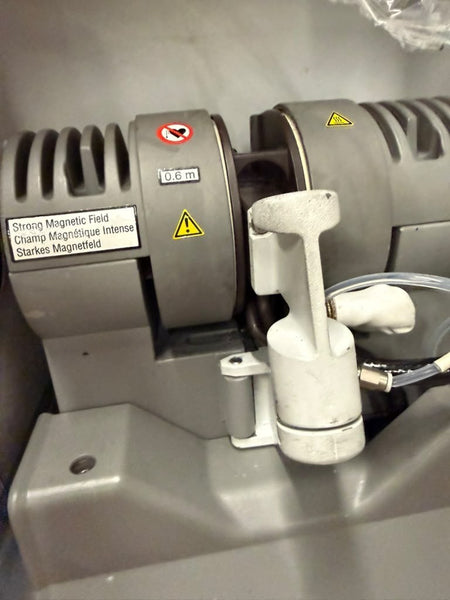 PerkinElmer AAnalyst 600 Atomic Absorption Spectrometer with AS-800 & Chiller - 