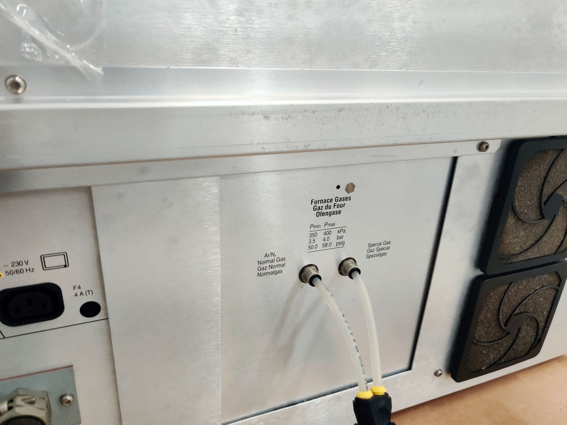 PerkinElmer AAnalyst 600 AA Spectrophotometer AS-800 Autosampler Chiller WinLab