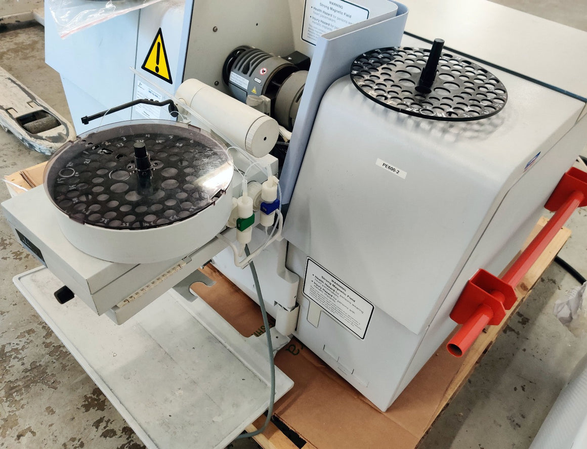 PerkinElmer AAnalyst 600 AA Spectrophotometer AS-800 Autosampler Chiller WinLab