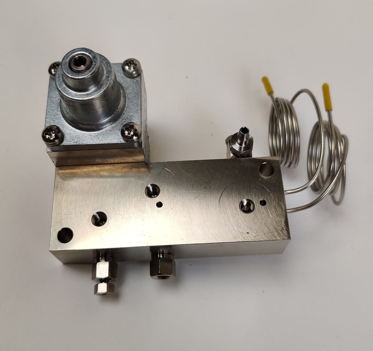 PerkinElmer N670-1021 Clarus 680 GC Pressure Regulator Valve 250psig 50cc/min - 