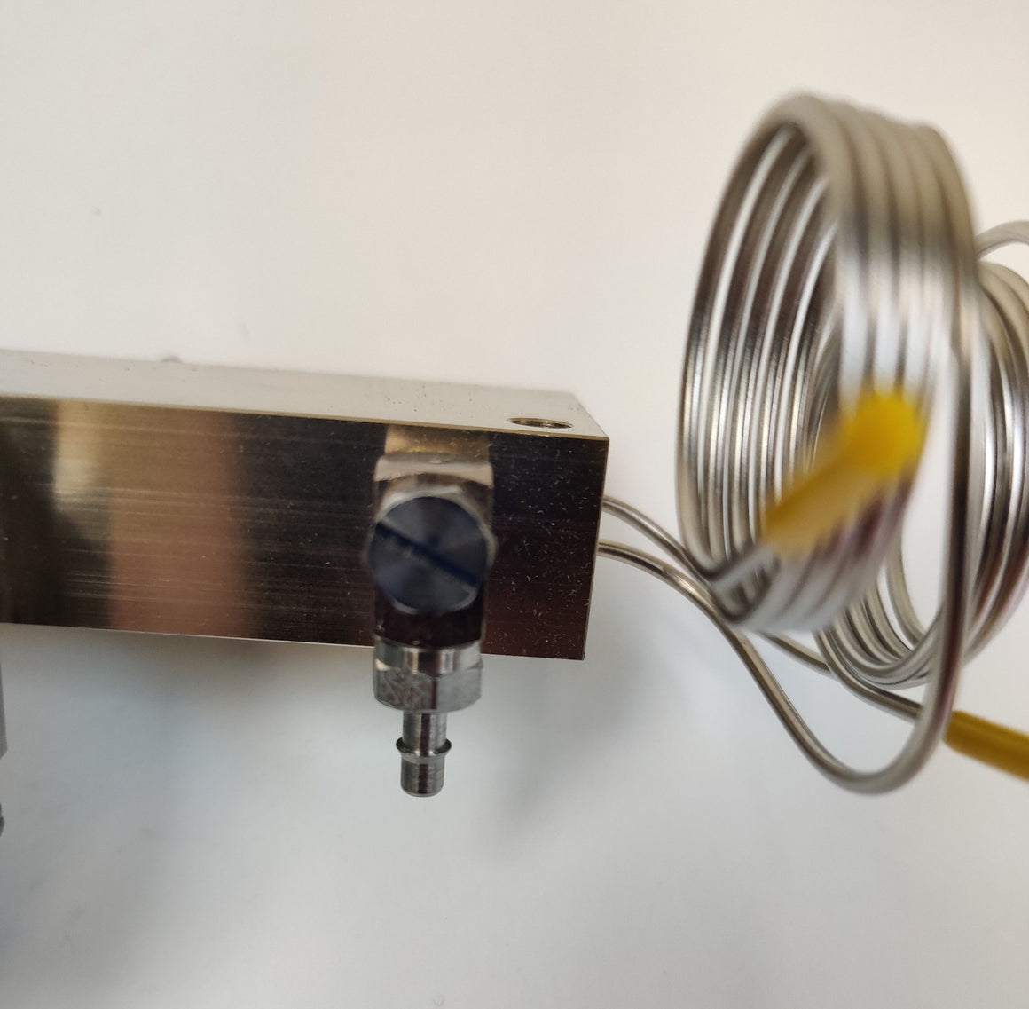 PerkinElmer N670-1021 Clarus 680 GC Pressure Regulator Valve 250psig 50cc/min - 