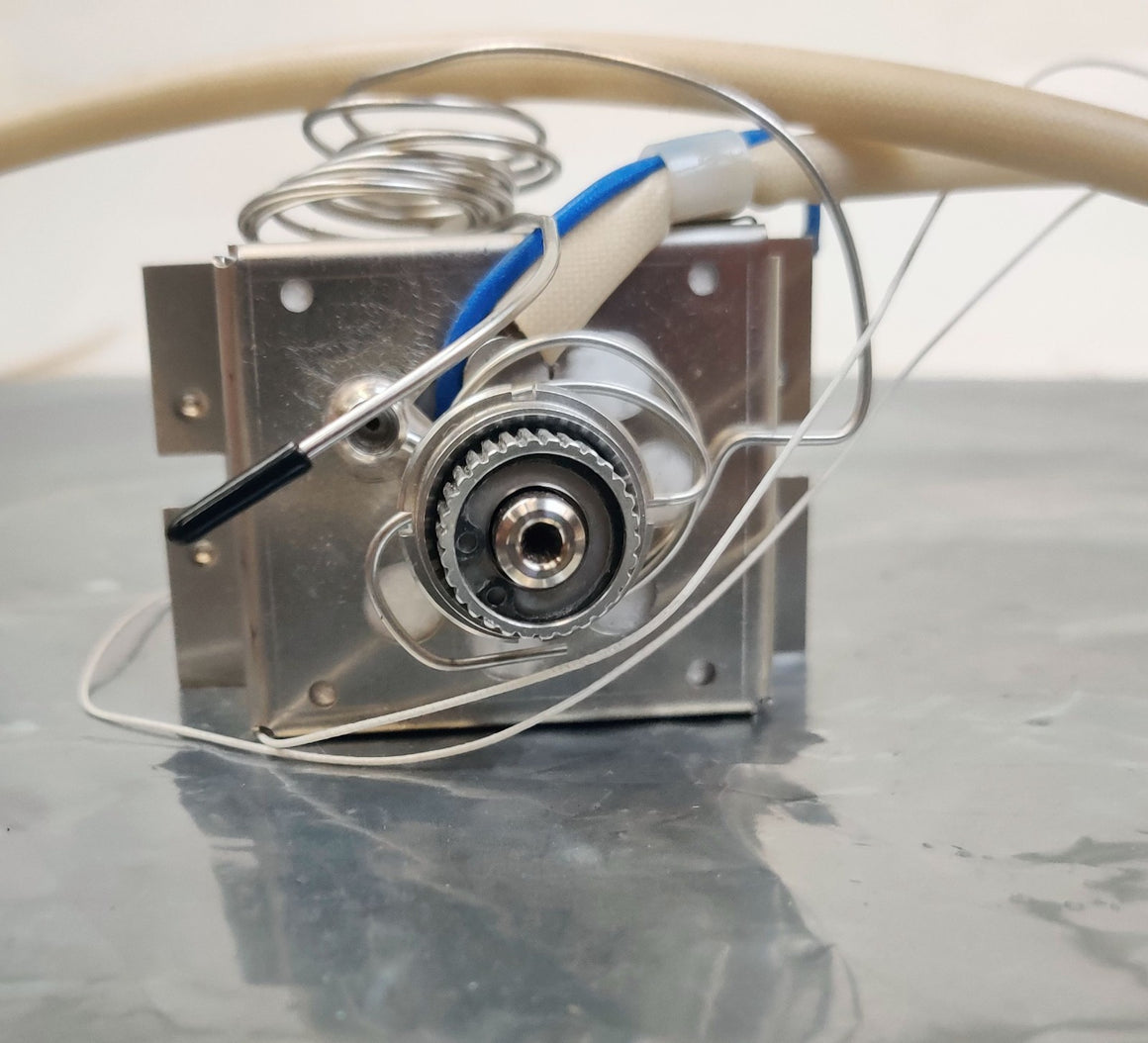PerkinElmer Clarus Gas Chromatograph Split Splitless Capillary Injector Assembly - 