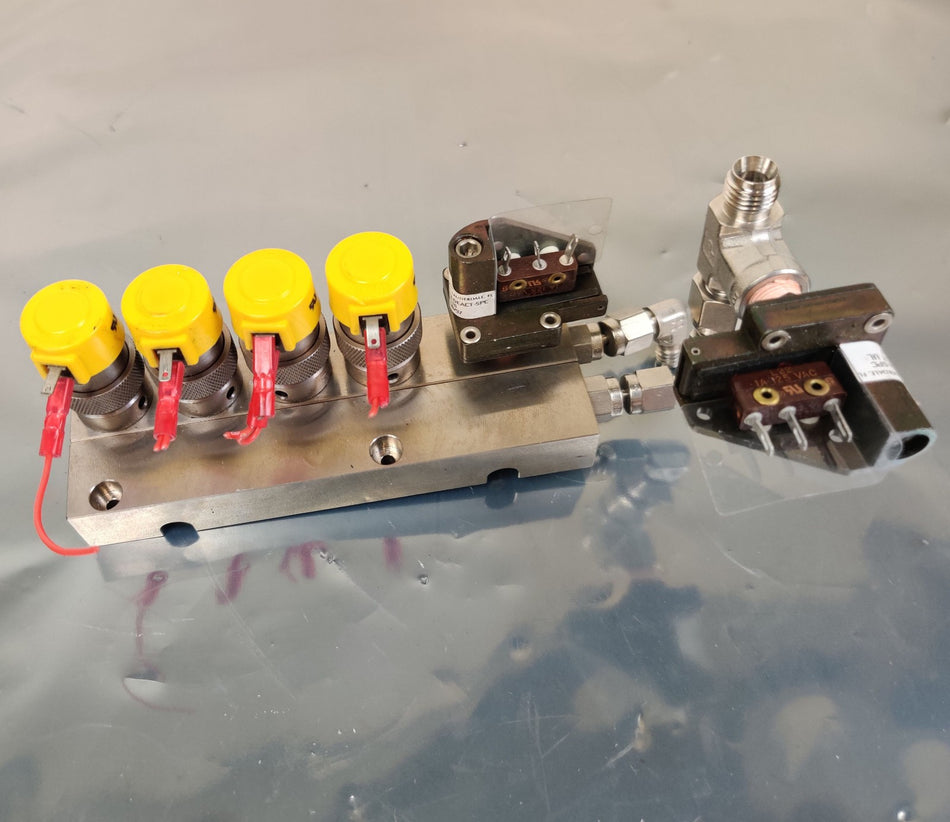 MDS Sciex API 150EX LC/MS Manifold with Solenoid Valve 24VDC and Pressure Switch