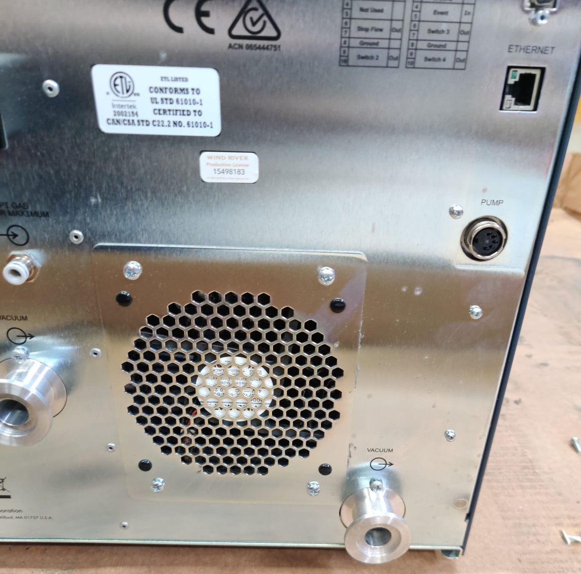 Waters Acquity UPLC SQ Detector Mass Spectrometer with Ion Source and APCI Probe