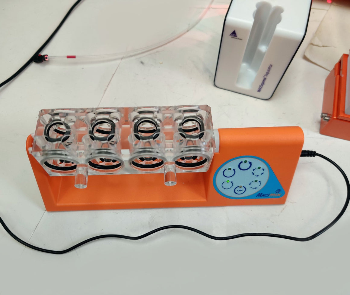 Miltenyi Biotec MACSQuant VYB 3-Laser 8-Color Flow Cytometer - 