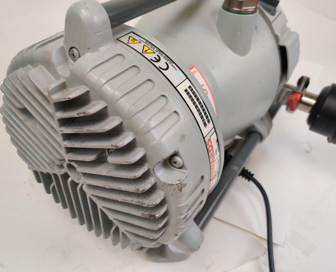 Dry Scroll Vacuum Pump BOC Edwards A724-01-904 XDS5
