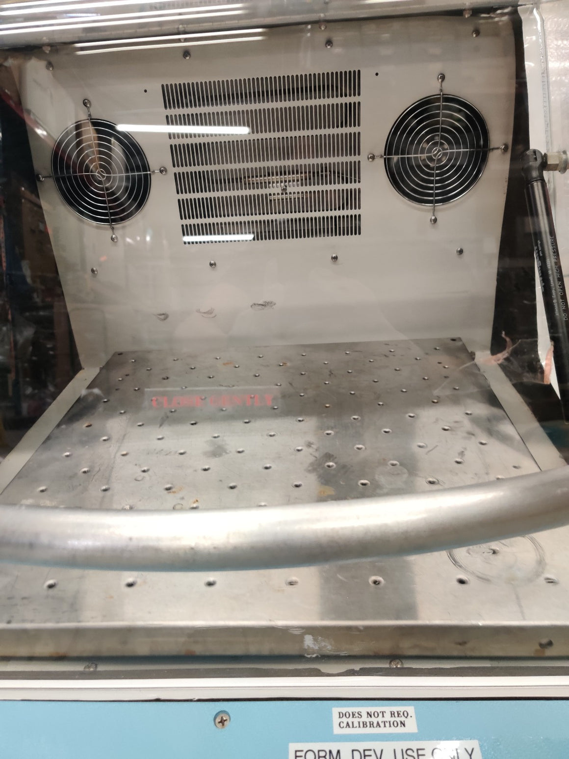 Thermo Scientific MaxQ 4000 Incubator Orbital Shaker SHKE4000