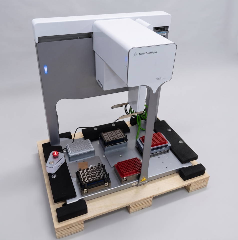 Agilent Agilent Bravo Liquid Handling Platform G5563A w Inheco Multi TEC, ThermoCube
