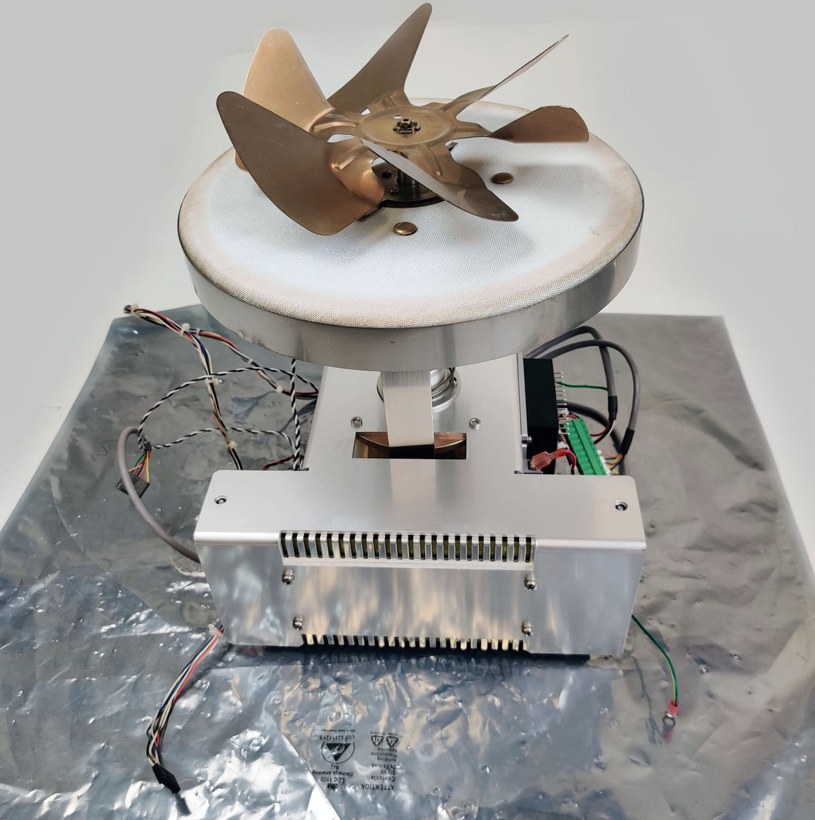 PerkinElmer Clarus 680 GC N6500590 Oven Fan Assy w Moog BDP-Q2-50-10-05 Control - 