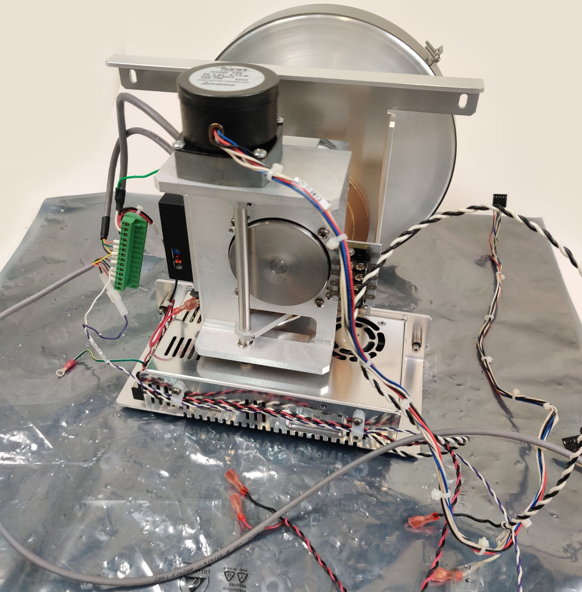 PerkinElmer Clarus 680 GC N6500590 Oven Fan Assy w Moog BDP-Q2-50-10-05 Control - 