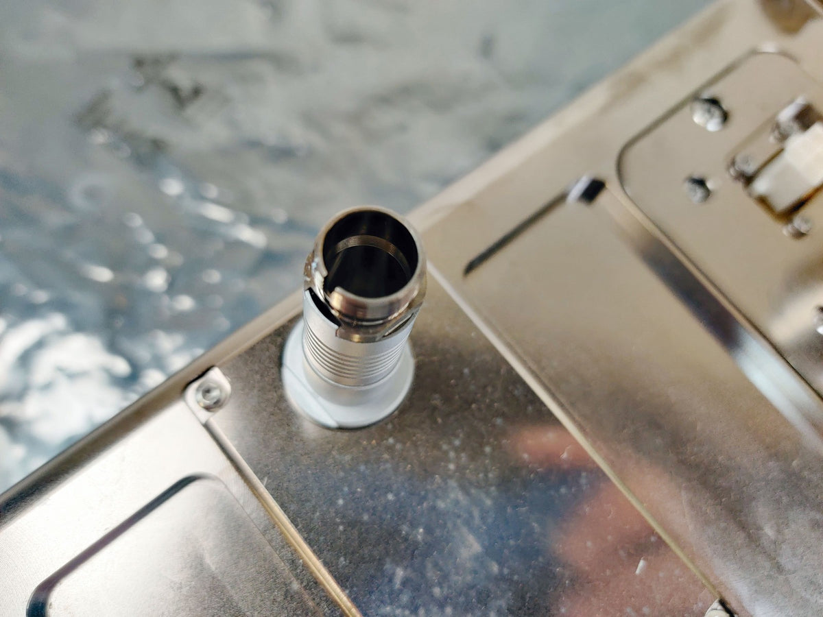 Bruker Daltonics micrOTOF-Q II Time-of-Flight MS Hexapole Ion Optics Detector - 