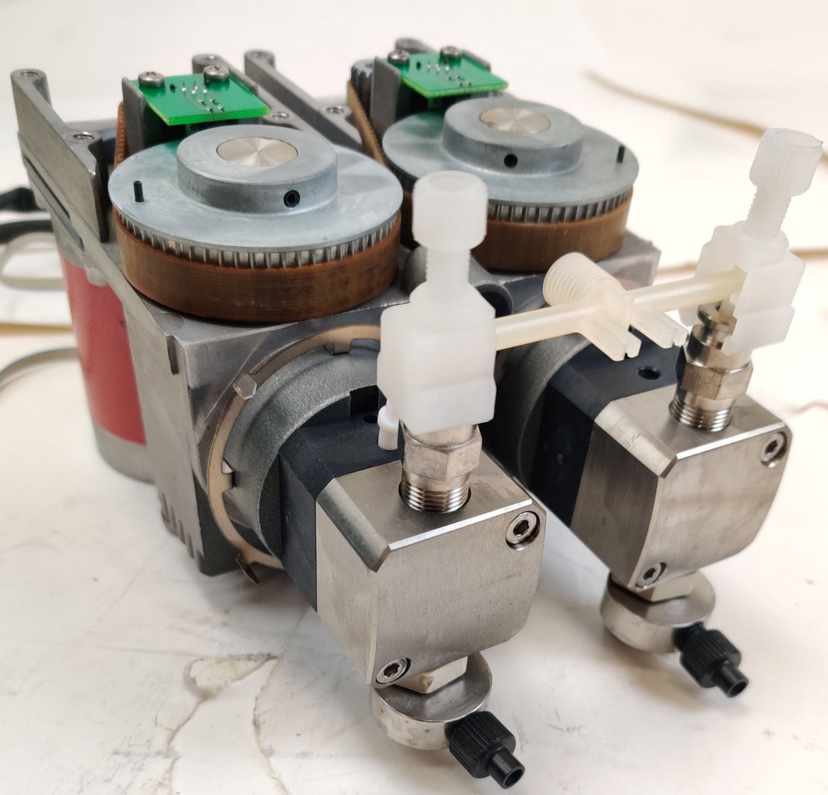 AKTA Amersham Biosciences P-900 Pump Unit w 10ml Pump Head w Motor 6600R165 2pcs