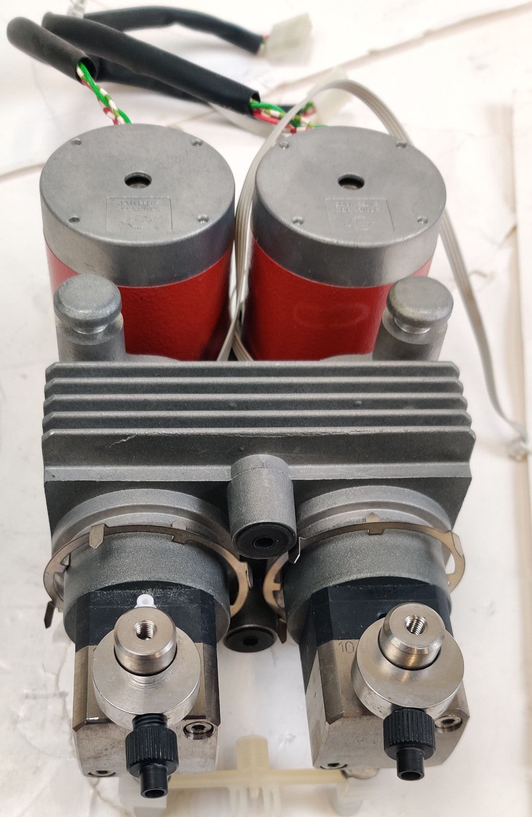 AKTA Amersham Biosciences P-900 Pump Unit w 10ml Pump Head w Motor 6600R165 2pcs