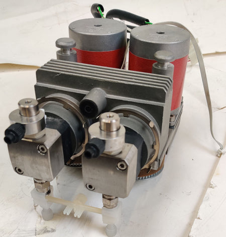 AKTA Amersham Biosciences P-900 Pump Unit w 10ml Pump Head w Motor 6600R165 2pcs
