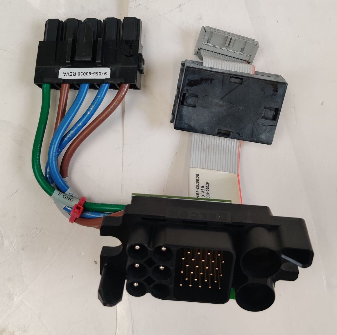 Thermo LTQ XL Adapter Board 7055-61090 with 97055-21090 PCB and Flat Cable