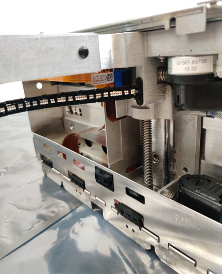 Agilent G1367-60019 Sample Transport Arm Assy w G1367-98700 Motor