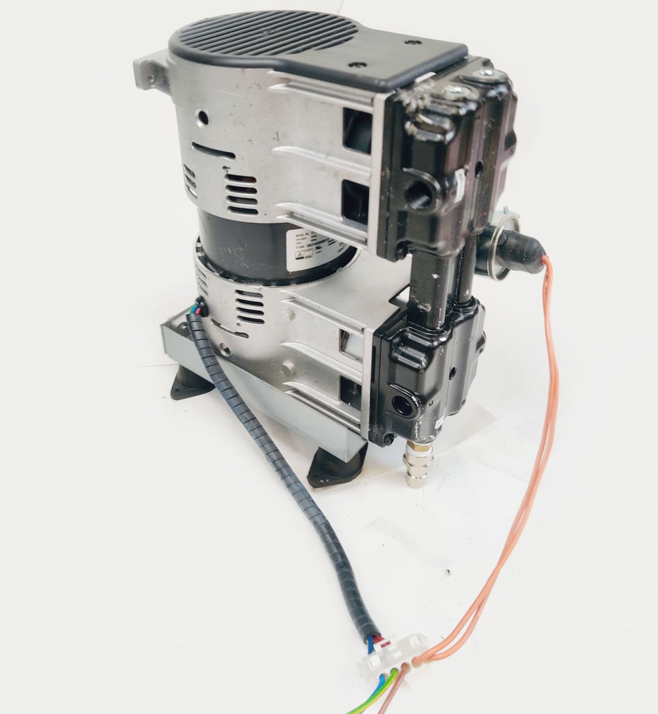 Thomas Gardner Denver Thomas Gardner Denver 2755TGHI52/48-221B Compressor Vacuum Pump Two Stage 125Psi