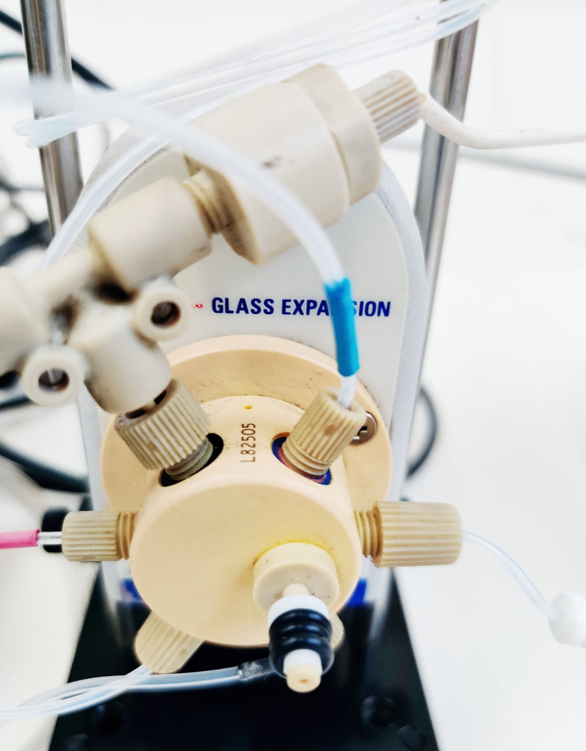 Glass Expansion Niagara CM Rinse, Pump, Controller PerkinElmer Agilent 7700 7500