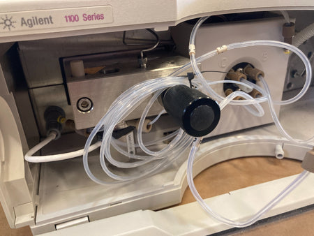 Agilent 1100 G1311A QuatPump Quaternary Pump w/ Lid, Gradient Valve & Pump