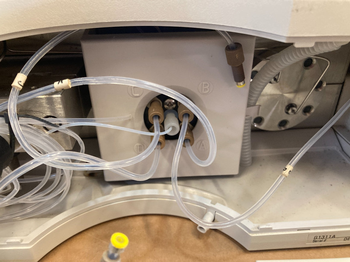 Agilent 1100 G1311A QuatPump Quaternary Pump w/ Lid, Gradient Valve & Pump